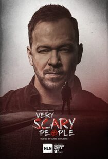 دانلود مستند Very Scary People98364-1577997251