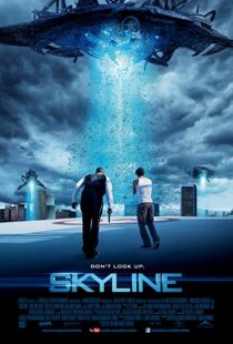 دانلود فیلم Skyline 2010106627-1522611621
