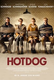 دانلود فیلم Hot Dog 2018102951-1167488312