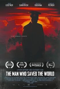 دانلود فیلم The Man Who Saved the World 2014369131-1325771267