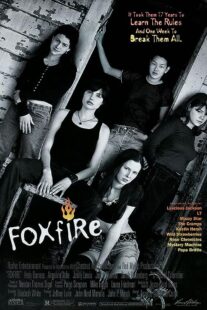 دانلود فیلم Foxfire 1996371518-1363107419