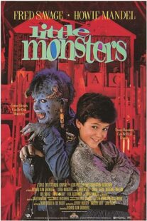 دانلود فیلم Little Monsters 1989389782-1365378696