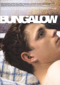 دانلود فیلم Bungalow 2002392404-291169551